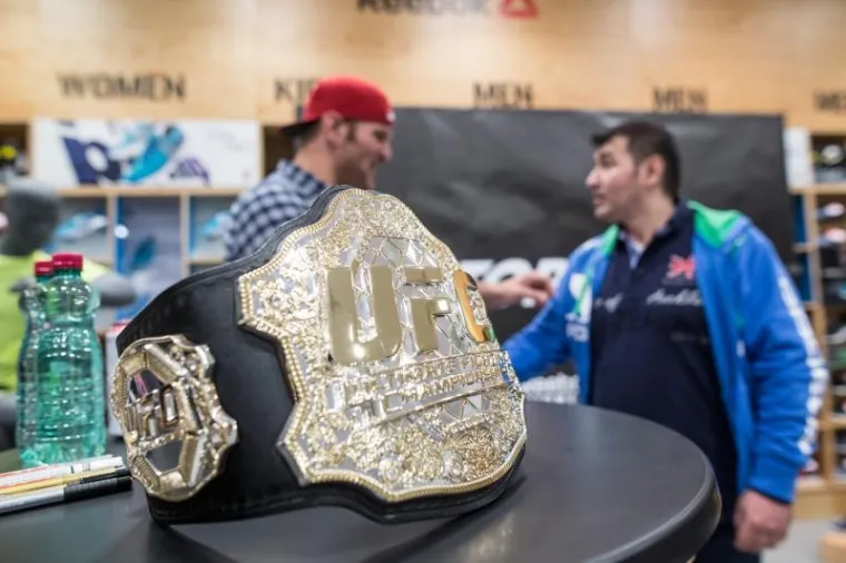 UFC-ov PRVAK ZAPALIO ZAGREB: Ovako je izgledao Miočićev susret s navijačima