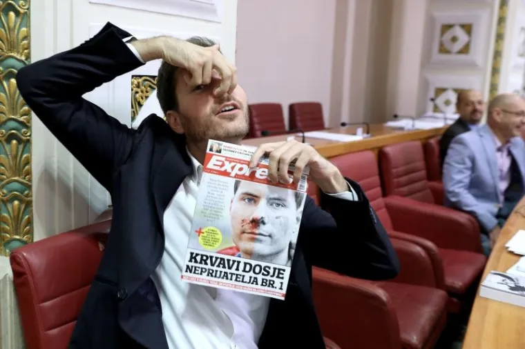 NAPRAVIO SHOW IAKO NIJE ZA GOVORNICOM: Pernar je imao 'dobar' razlog za&scaron;to se kreveljio u Saboru