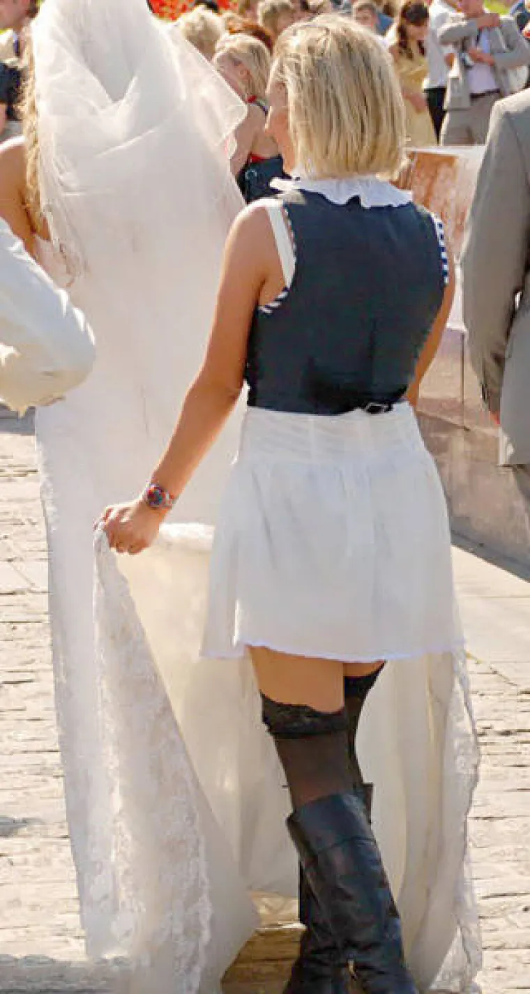 ZADIGLA SUKNJU I POSTALA GLAVNA ATRAKCIJA: Djeveru&scaron;a otela pažnju nevjesti na vrlo jednostavan način