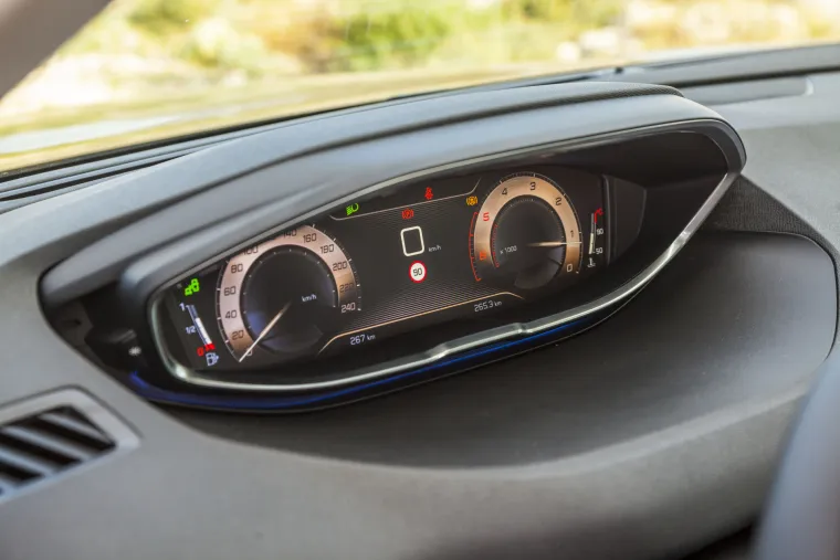 OSVAJA SUV TRŽI&Scaron;TE: Dugo i&scaron;čekivani Peugeot 3008