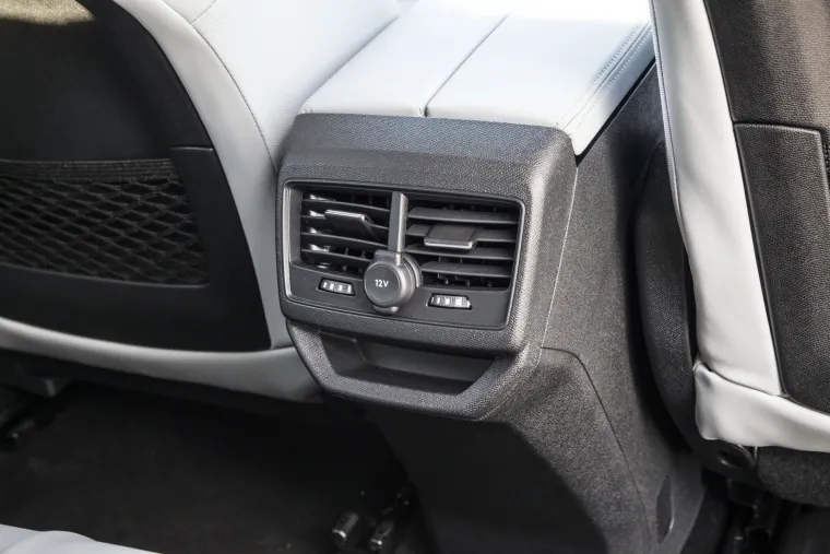 OSVAJA SUV TRŽI&Scaron;TE: Dugo i&scaron;čekivani Peugeot 3008