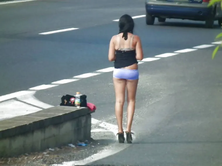 Izgleda da je njihov moto što veća peta i što kraća minica, a u nastavku možete pogledati kako danas izgleda najstariji zanat na svijetu.