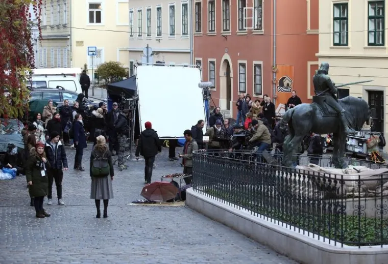 'MCMAFIA' NA KAMENITIM VRATIMA: BBC snima seriju u Zagrebu