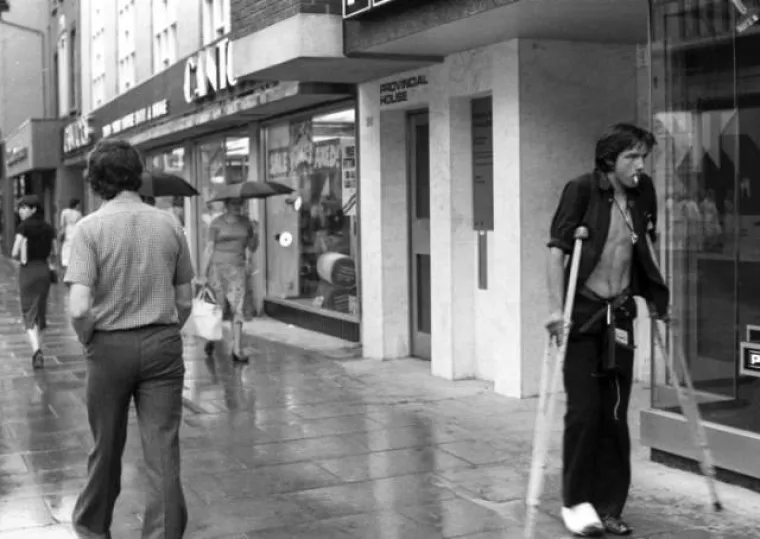 NEKAD I SAD: Fotografirao iste pankere, beskućnike i parove prije 40 godina i danas, pogledajte razlike