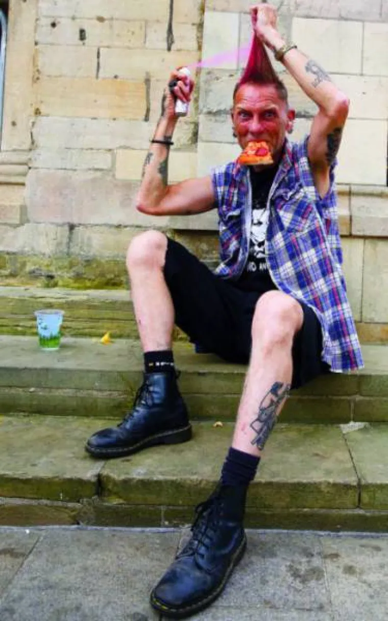 NEKAD I SAD: Fotografirao iste pankere, beskućnike i parove prije 40 godina i danas, pogledajte razlike