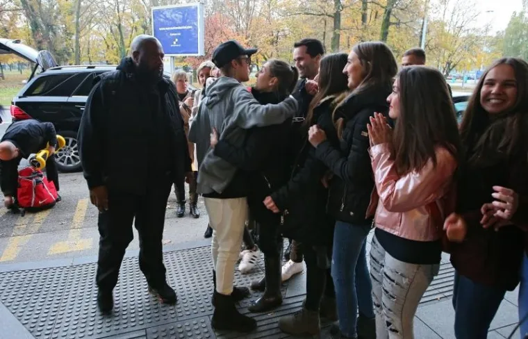 Justin Bieber je danas u 15 sati napustio Zagreb.