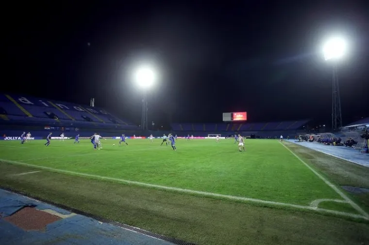 I PUN MAKSIMIR NIJE BA&Scaron; NAROČITO LIJEP: Ali kad je sablasno prazan, onda izgleda - užasno!