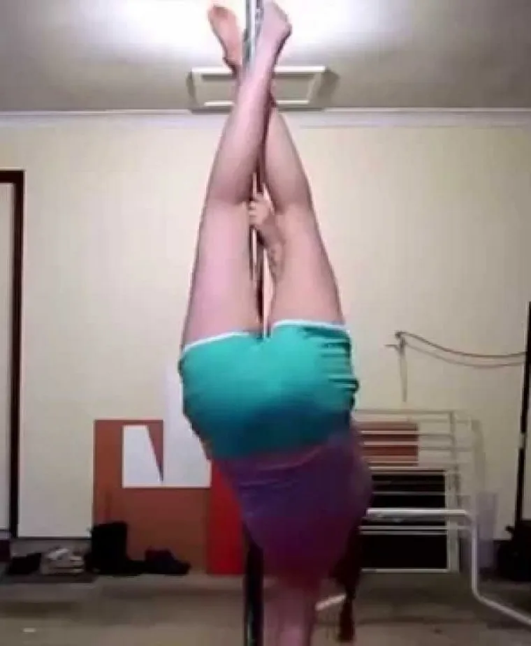 OKUŠALE SE U PLESU OKO ŠTANGE: Nije im suđeno, ljudi im se rugaju do besvijesti