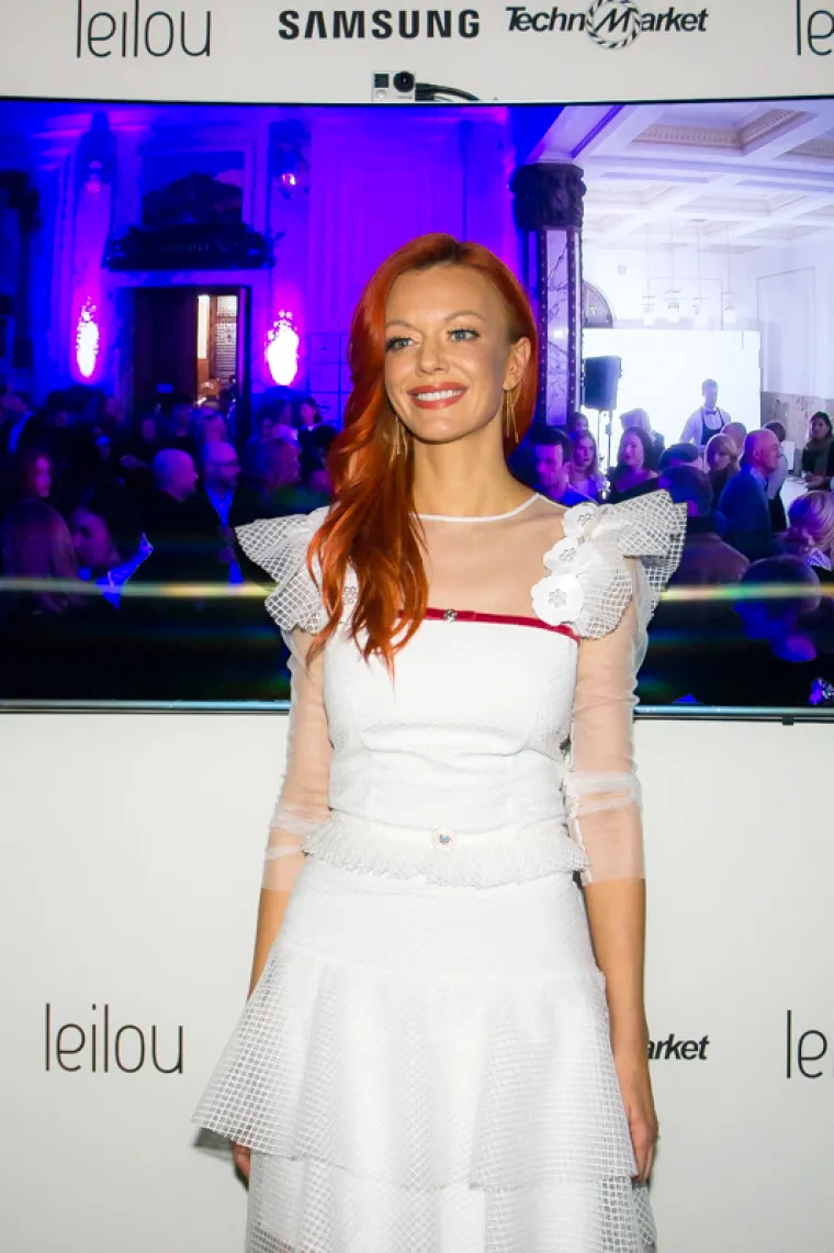 Potpuna ljepota kreacija Aleksandre Dojčinović na Samsung SUHD televizoru