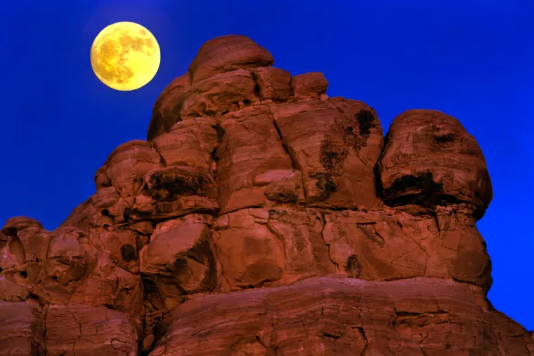 Super mjesec: pogledajte kako izgleda spektakl kada ga režira svemir