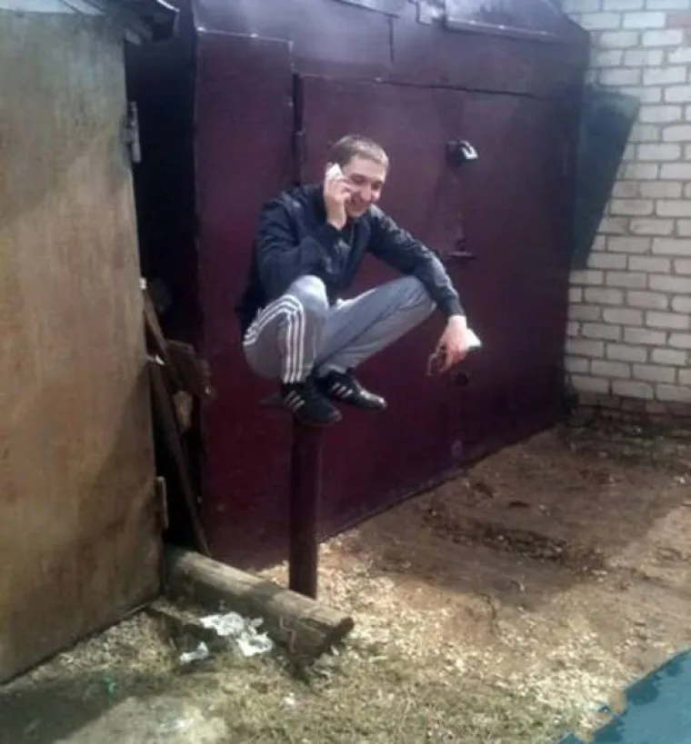 KAD RUSI RADE PROFILNE SLIKE... Neukus im je u krvi i jako se ponose time