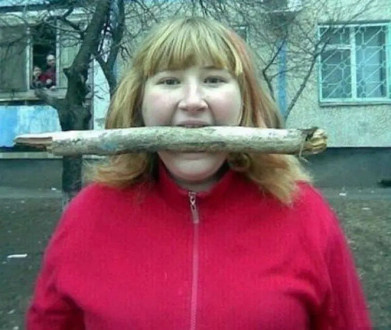 KAD RUSI RADE PROFILNE SLIKE... Neukus im je u krvi i jako se ponose time