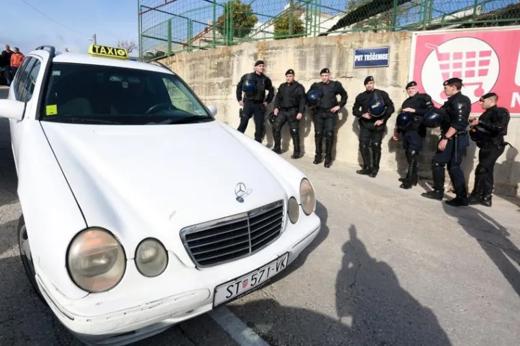 Cammeova taksi vozila jutros su trebala prvi put započeti s radom i u Splitu, nakon što su svoje filijale otvorili u Zagrebu i drugim gradovima.