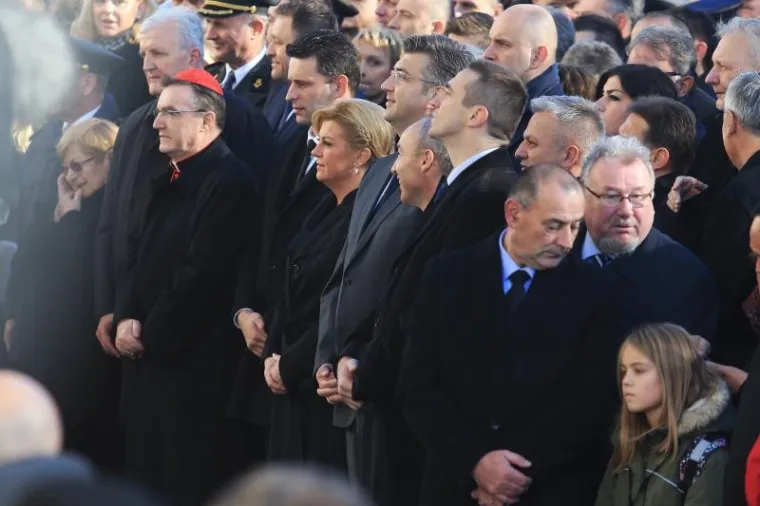 Vesna Bosanac, Bozo Galic, Josip Bozanic, Božo Petrov, Kolinda Grabar-Kitarović,, Andrej Plenković, Damir Krstičević, Ivan Penava, Vladimir Šeks, Tomo Medved.