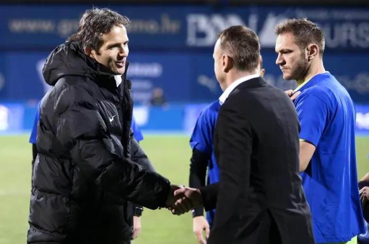 DINAMO NIKOGA NE ZANIMA: Šačica navijača gledala utakmicu s Istrom