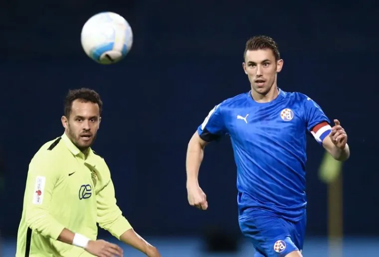 DINAMO NIKOGA NE ZANIMA: Šačica navijača gledala utakmicu s Istrom