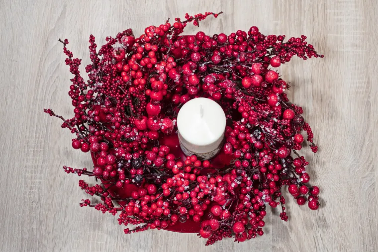 Mirisna svijeća veća 39,99 kn