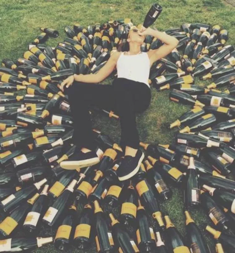 GLAVOBOLJA IM JE NAJMANJI PROBLEM: Alkohol im je oduzeo tlo pod nogama, ali i dostojanstvo