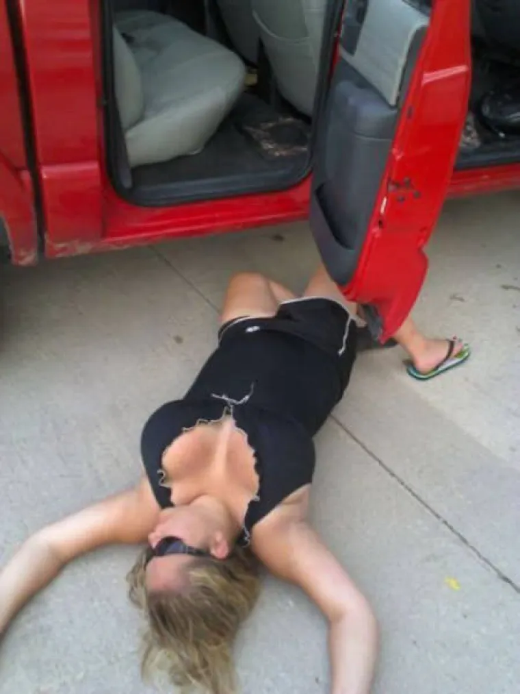 GLAVOBOLJA IM JE NAJMANJI PROBLEM: Alkohol im je oduzeo tlo pod nogama, ali i dostojanstvo