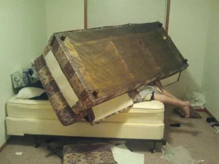 GLAVOBOLJA IM JE NAJMANJI PROBLEM: Alkohol im je oduzeo tlo pod nogama, ali i dostojanstvo