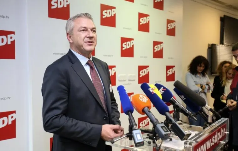 BERNARDIĆ I OSTOJIĆ IDU U DRUGI KRUG: Borit će se za mjesto &scaron;efa SDP-a