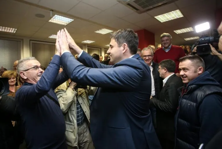 BERNARDIĆ I OSTOJIĆ IDU U DRUGI KRUG: Borit će se za mjesto &scaron;efa SDP-a