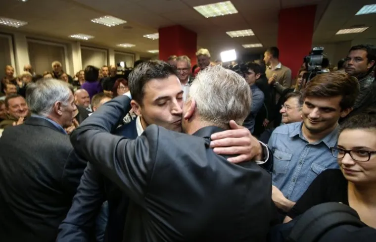 BERNARDIĆ I OSTOJIĆ IDU U DRUGI KRUG: Borit će se za mjesto &scaron;efa SDP-a