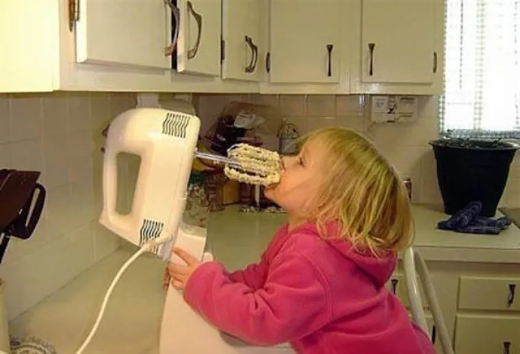 RODITELJI IH OSTAVILI BEZ NADZORA: Evo nekoliko razloga za&scaron;to djecu ne smijete ostaviti samu niti sekundu