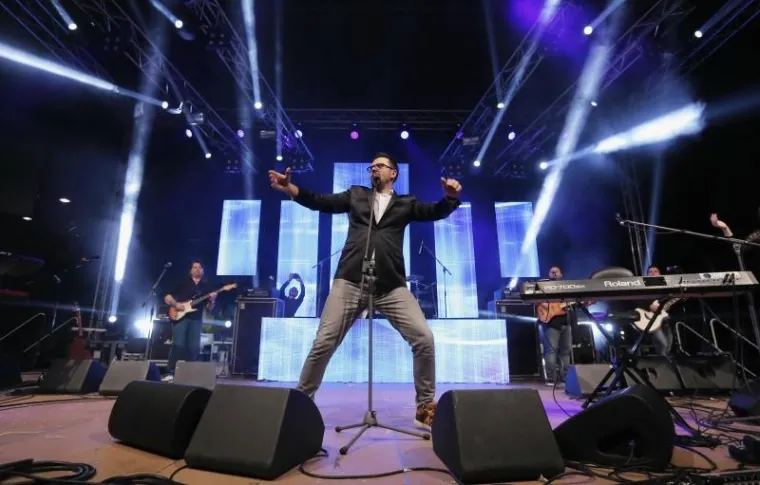 VELIKI KONCERT ZA DIJASPORU: Hrvatima u Frankfurtu ukazali se baš svi, od Rozge i Škore pa sve do Ćire i Olivera