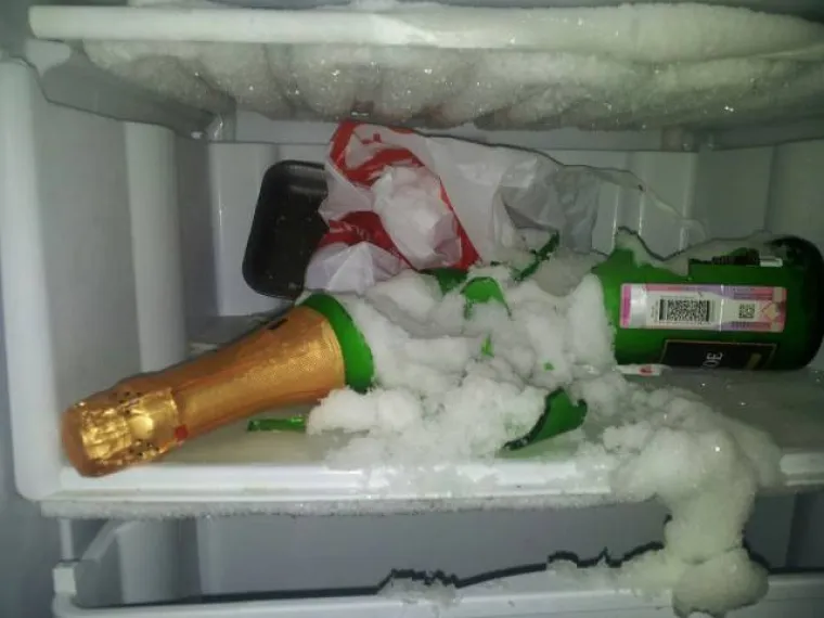 HOROR U KUHINJI: Neki su stvarno rođeni s dvije lijeve, kako je uopće moguć ovakav kaos?!