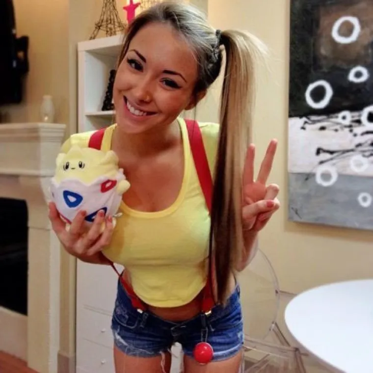 NIKAD SEKSEPILNIJA BORBA SUPERJUNAKA: Postali bismo zlikovci samo kad bi se one obračunale s nama