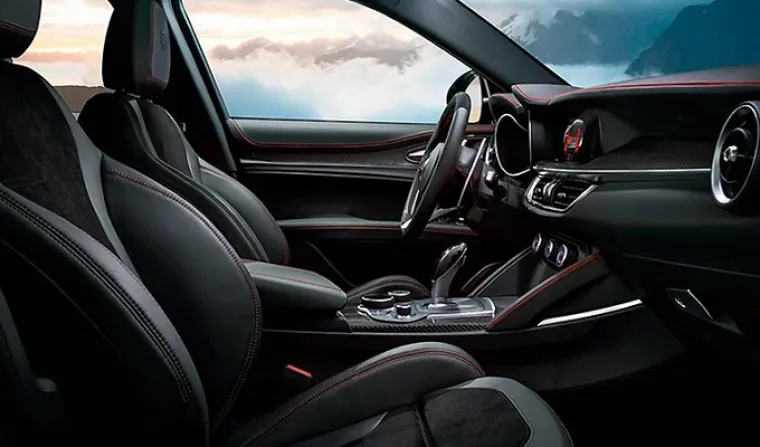 KRASAN I MOĆAN: Ovo je Alfin prvi SUV - Stelvio