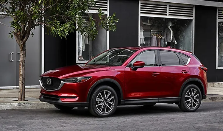 Prodaja Mazde CX-5 još nedefinirane cijene započinje početkom sljedeće godine u domaćem dvorištu, a potom će se proširiti i svjetskim tržištem.