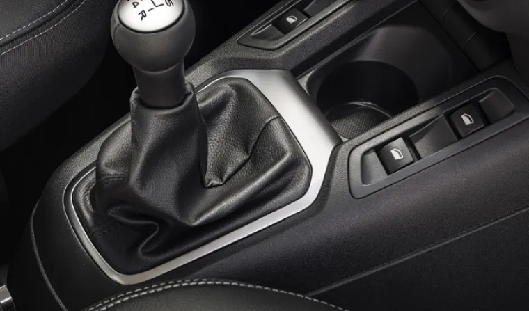 ZATEGNULI MU BORE: Citroën C-Elysee sad je blago osvježen