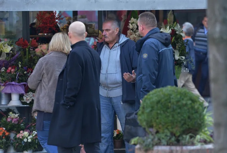 Komunalni redar obilazio cvjećare na Cvjetnom trgu