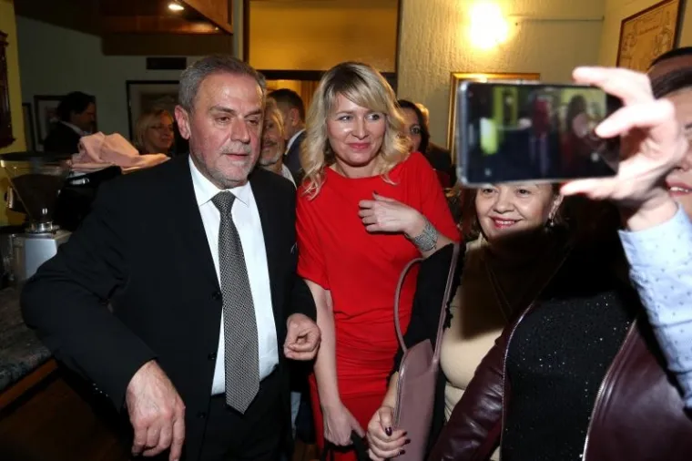 BANDIĆ OKRUŽEN DAMAMA PROSLAVIO ROĐENDAN: Pogledajte tko je sve došao na feštu u poznati ZG restoran