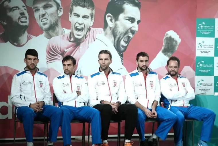 ZANIMLJIVO JE BILO DAN UOČI FINALA DAVIS CUPA: Slikanja, ždrijeb, najave, ljepotice i-Bandić
