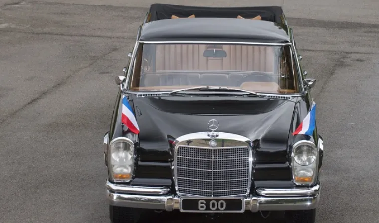 SAMO IH JE 9 TAKVIH: Ovaj Mercedes je bio Titov, a može biti i Va&scaron;