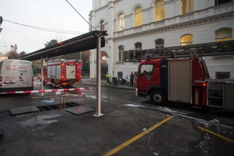 HOTEL U DIMU: Požar u Palaceu