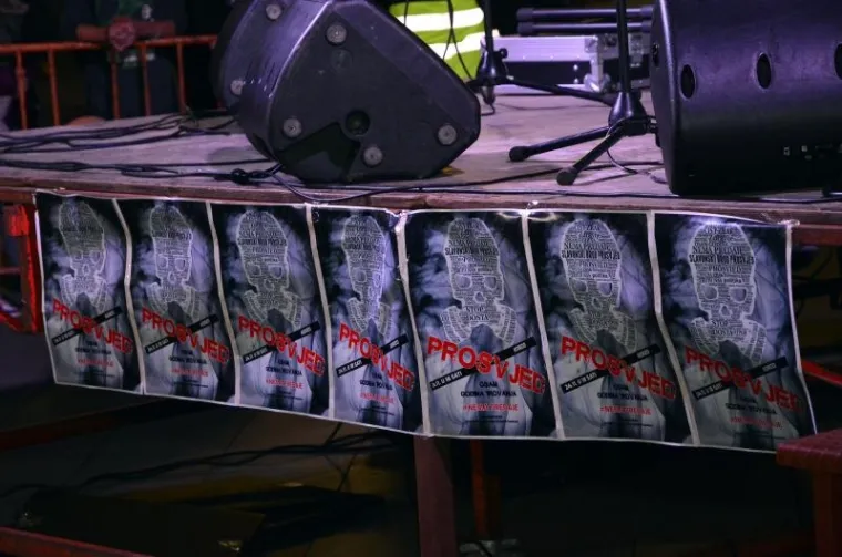 'ZA&Scaron;TO NAS TRUJETE?' Tisuće Brođana prosvjedovalo za pravo na čisti zrak