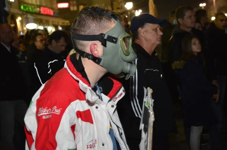 'ZA&Scaron;TO NAS TRUJETE?' Tisuće Brođana prosvjedovalo za pravo na čisti zrak