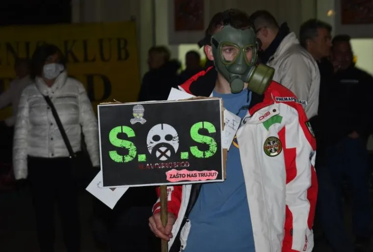 'ZA&Scaron;TO NAS TRUJETE?' Tisuće Brođana prosvjedovalo za pravo na čisti zrak