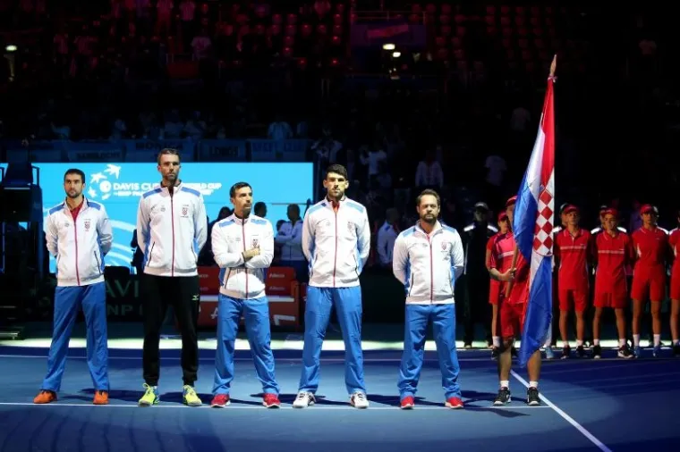ZAGREB NA NOGAMA: Čilić i Delbonis otvorili finale Davis Cupa