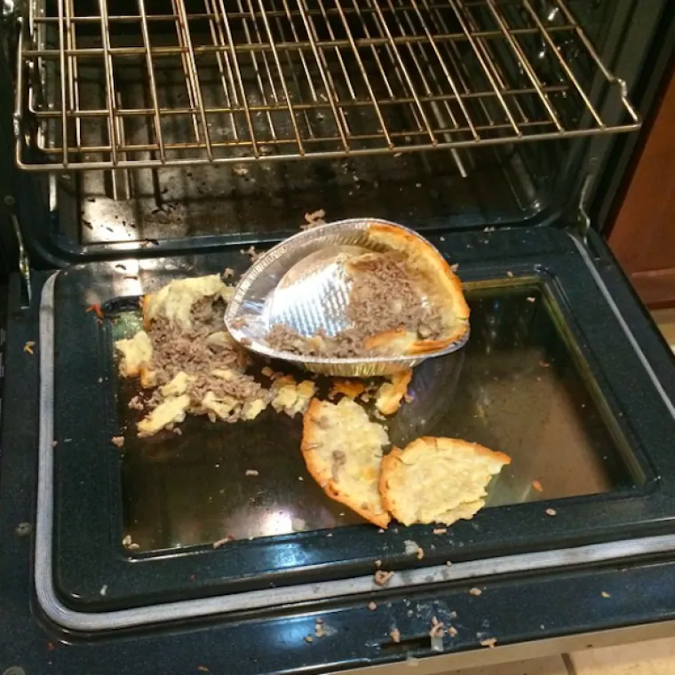 NAJTUŽNIJI PRIZORI U SVEMIRU: Bili su jako gladni, a onda im je propala sva hrana