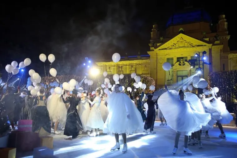 SLUŽBENO ZAPOČEO ZAGREBAČKI ADVENT: Pogledajte doista fantastične fotografije, zbog ovoga volimo zimu