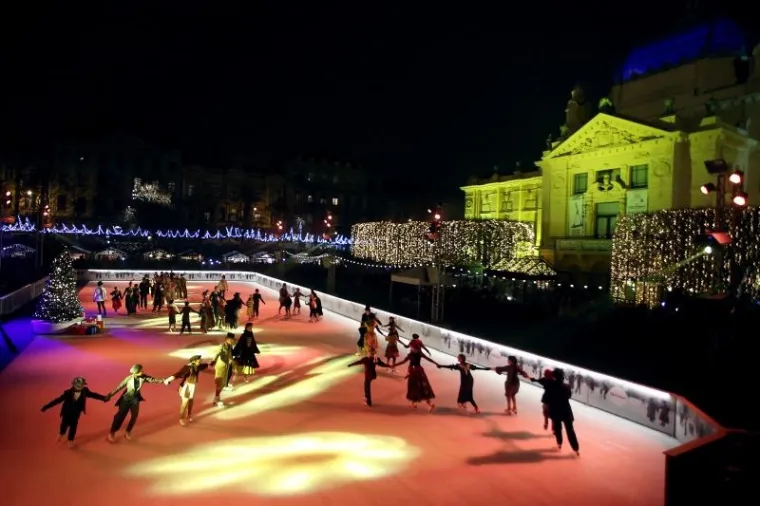 SLUŽBENO ZAPOČEO ZAGREBAČKI ADVENT: Pogledajte doista fantastične fotografije, zbog ovoga volimo zimu