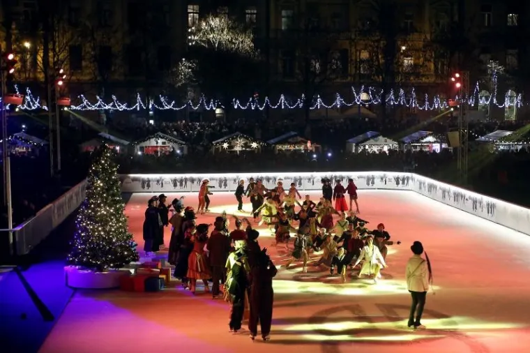 SLUŽBENO ZAPOČEO ZAGREBAČKI ADVENT: Pogledajte doista fantastične fotografije, zbog ovoga volimo zimu