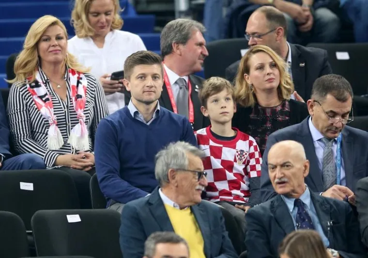 Kolinda Grabar Kitarović, Franjo Lukovića, David Haggerty, Davor Ivo Stier, Zdravko Marić, Zlatko Mate&scaron;a, Slaven Letica.