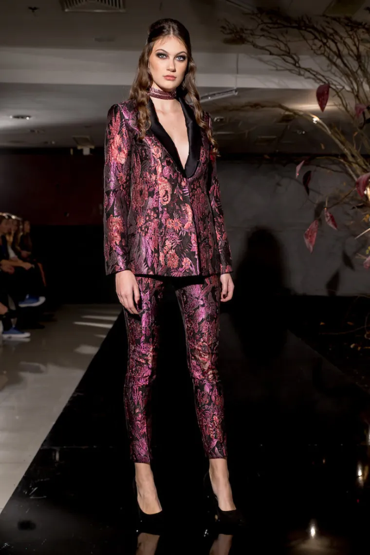 Održana revija Marine Lacković: Podržale je brojne poznate Hrvatice, pogledajte &scaron;to su odjenule