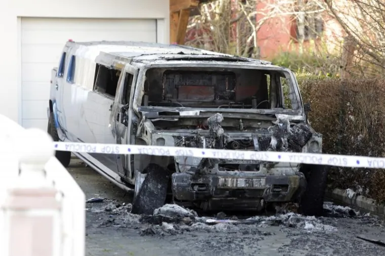 Požar uništio Hummer na Bukovcu